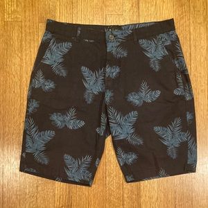 R edition Dark Brown and Blue Shorts Size 34